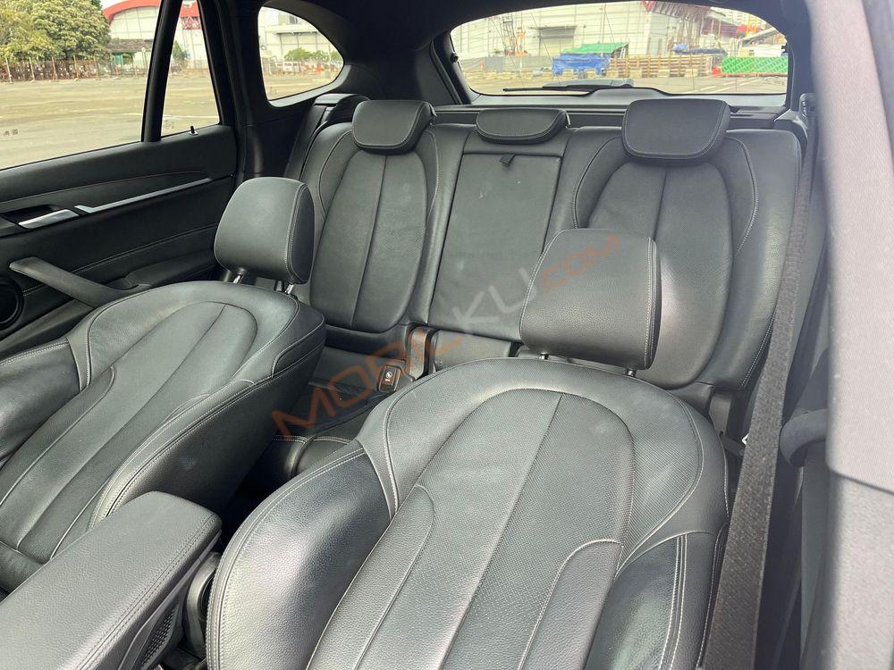 Mobil BMW X1 2019