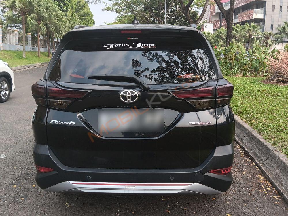 Mobil Toyota Rush 2020