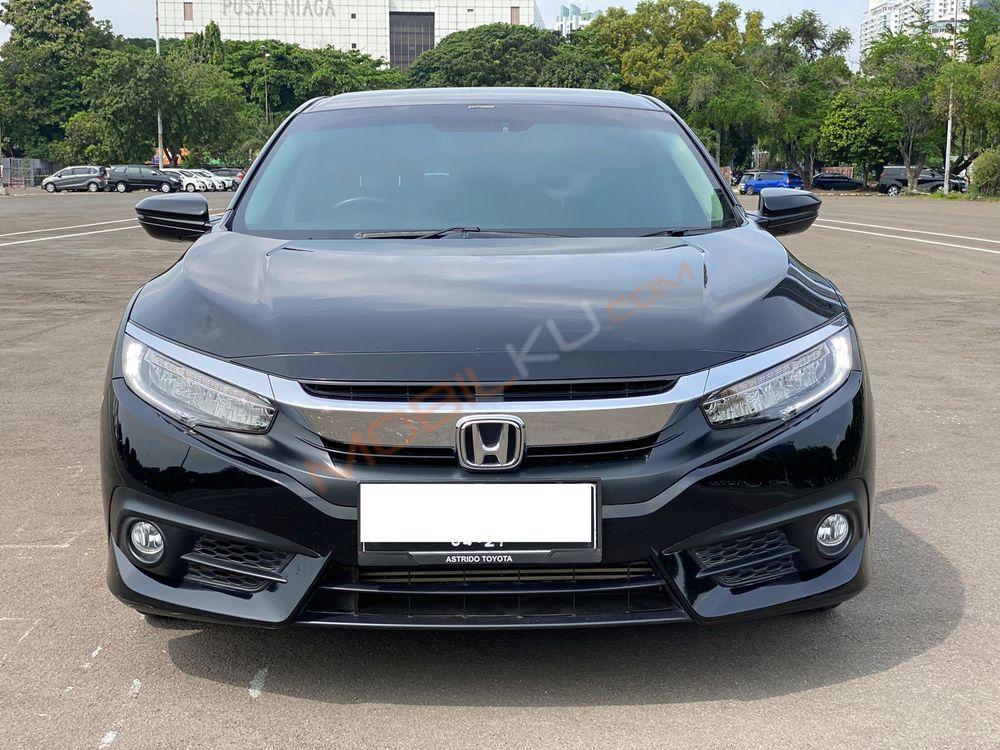 Mobil Honda Civic Sedan 2017