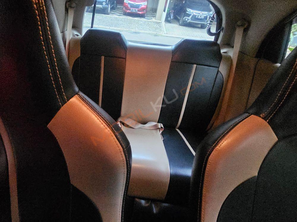 Mobil Honda Brio 2017