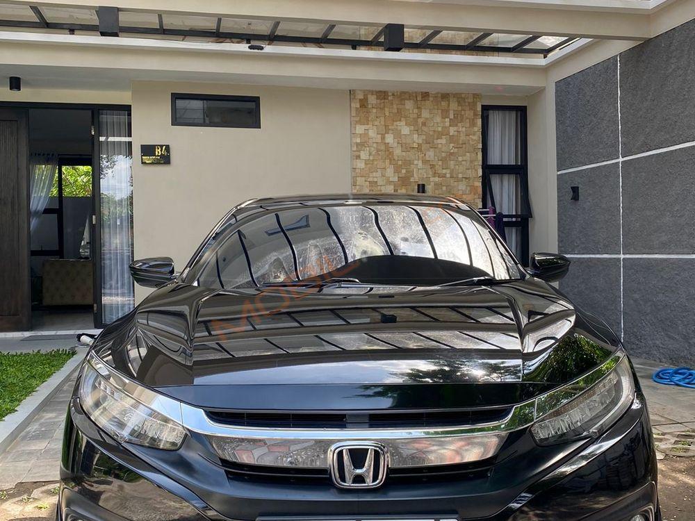 Mobil Honda Civic Sedan 2017