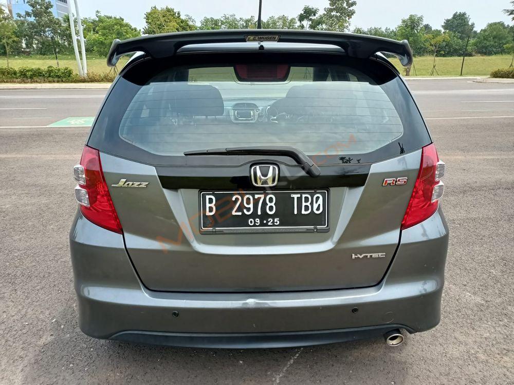 Mobil Honda Jazz 2010