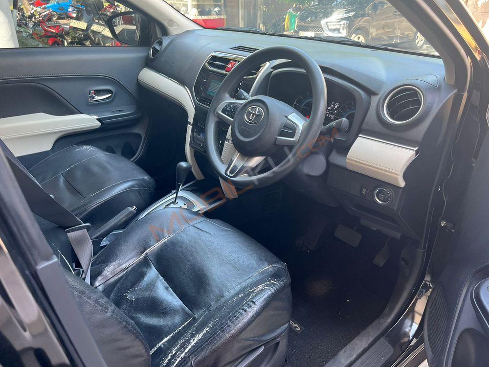 Mobil Toyota Rush 2019