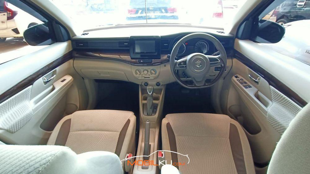 Mobil Suzuki Ertiga 2018
