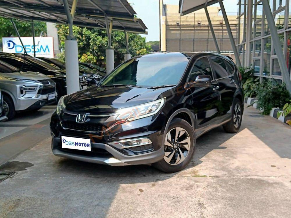 Mobil Honda CR-V 2015