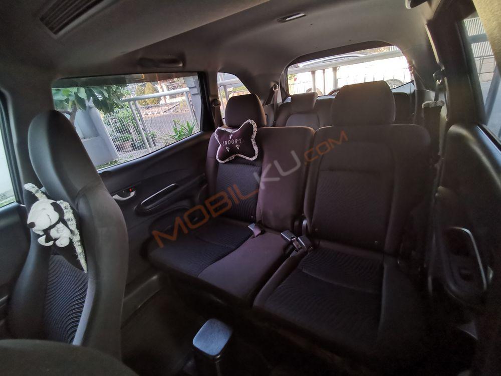 Mobil Honda Mobilio 2014