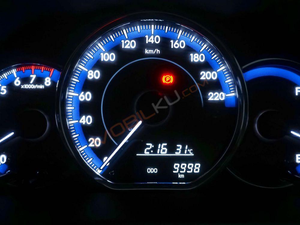 Mobil Toyota Yaris 2018