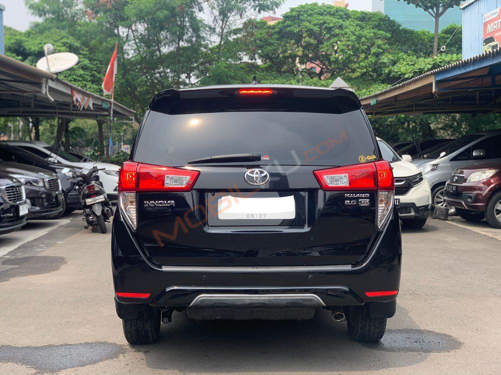 Mobil Toyota Kijang Innova 2020