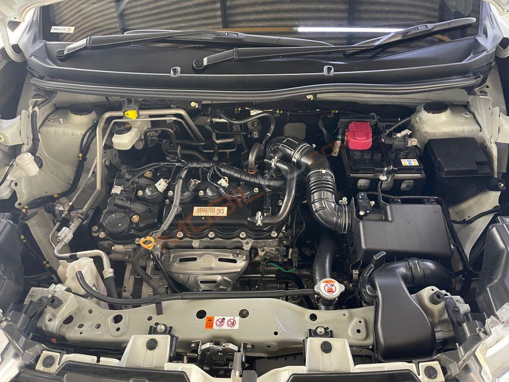 Mobil Toyota Veloz 2022