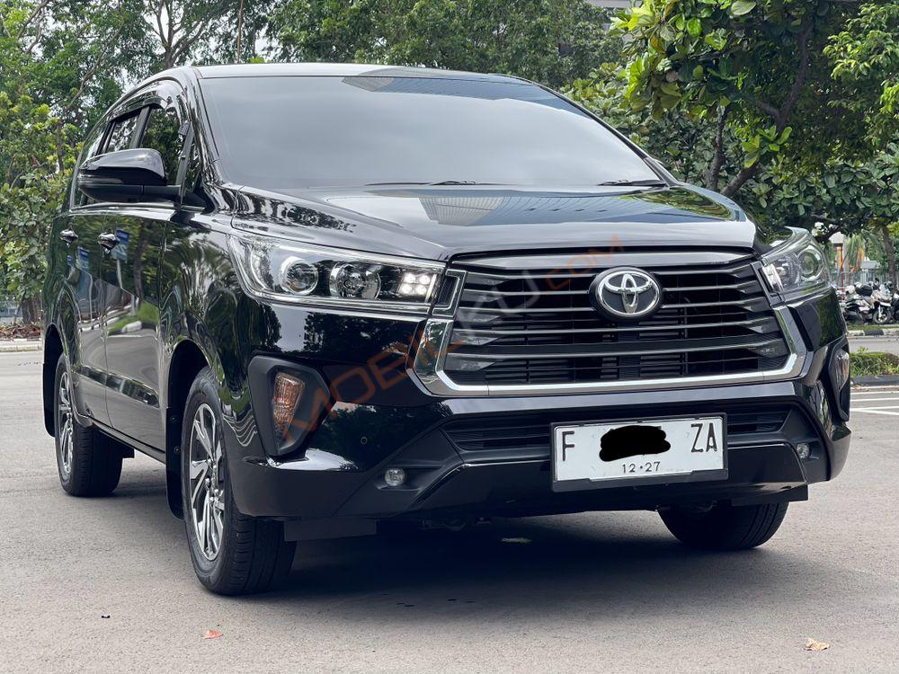 Mobil Toyota Kijang Innova 2022