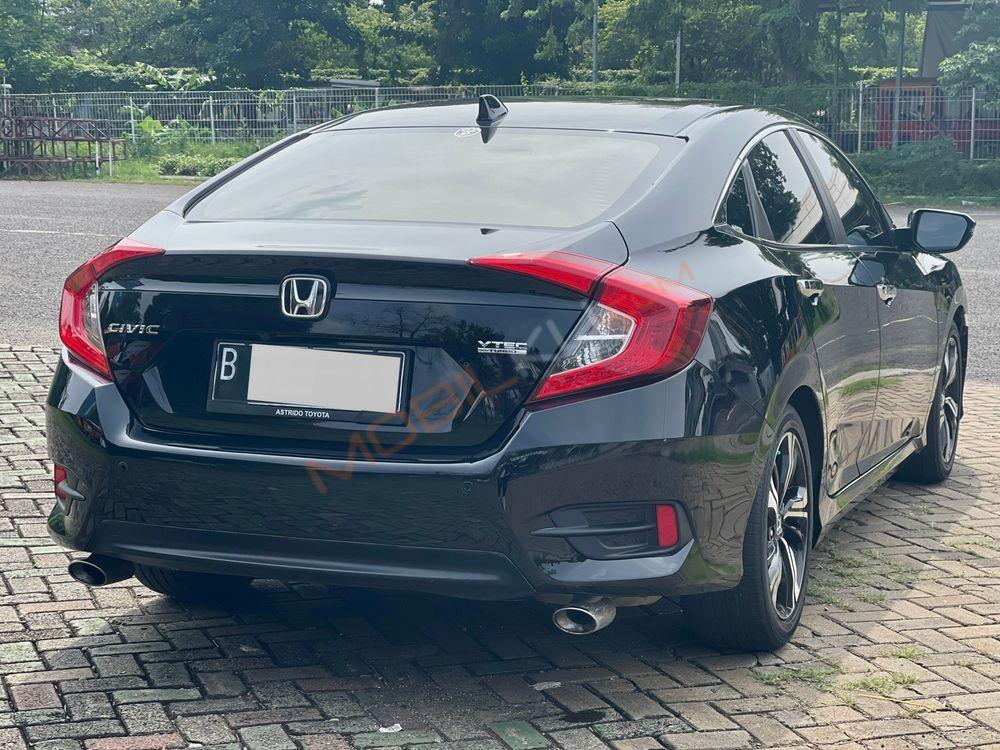 Mobil Honda Civic Sedan 2017