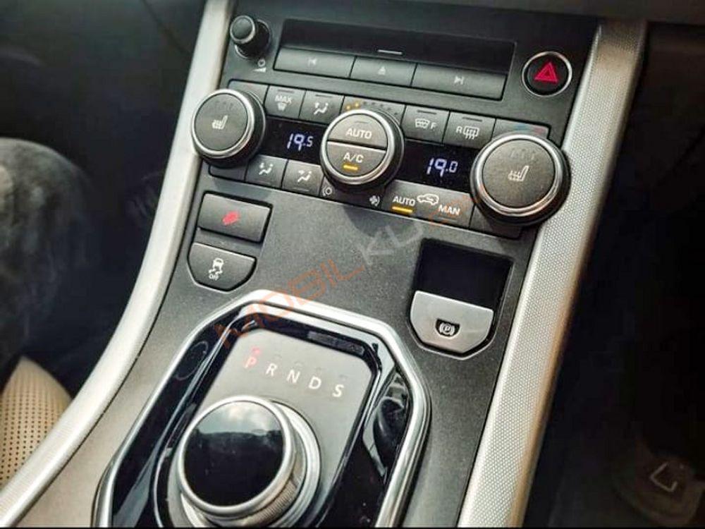 Mobil Range Rover Evoque 2012