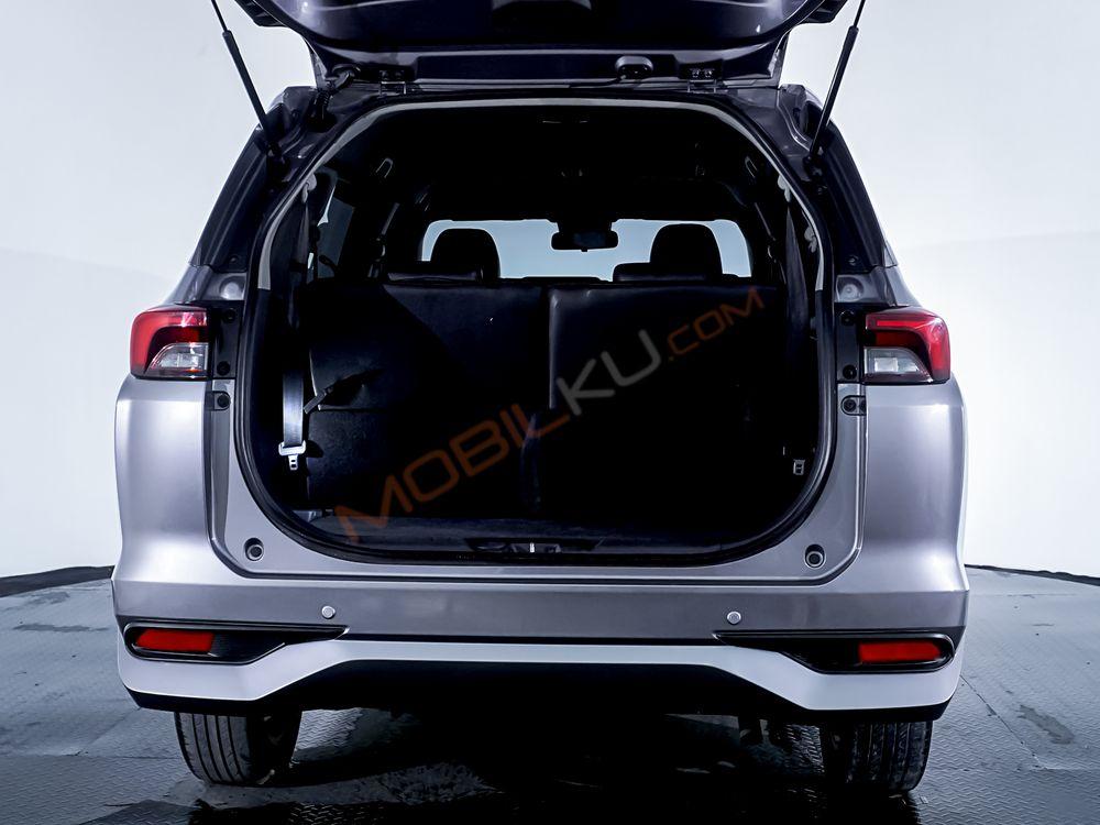 Mobil Toyota Avanza 2021