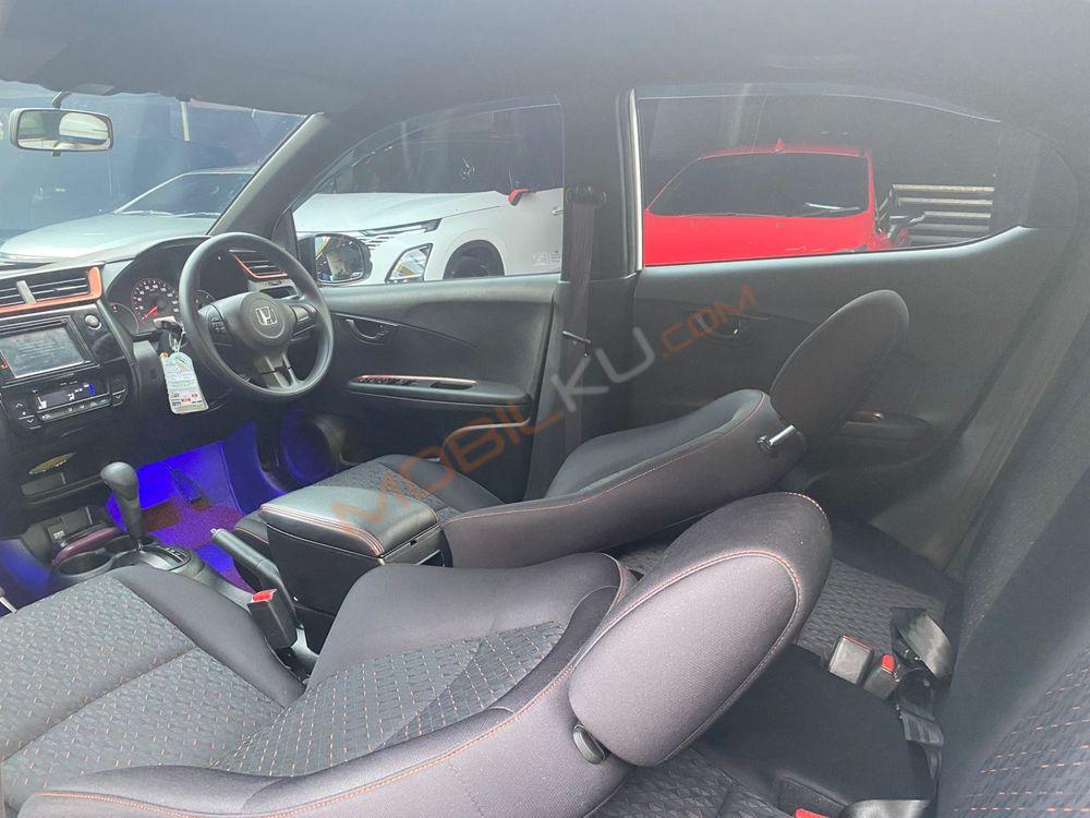 Mobil Honda Brio 2013