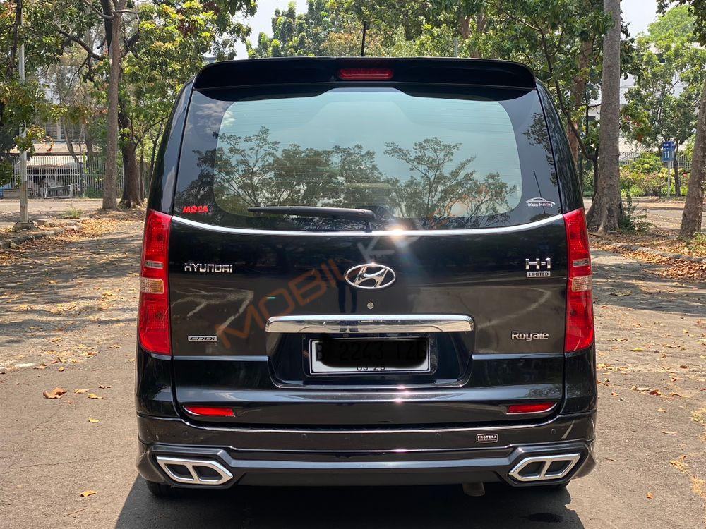 Mobil Hyundai H-1 2018