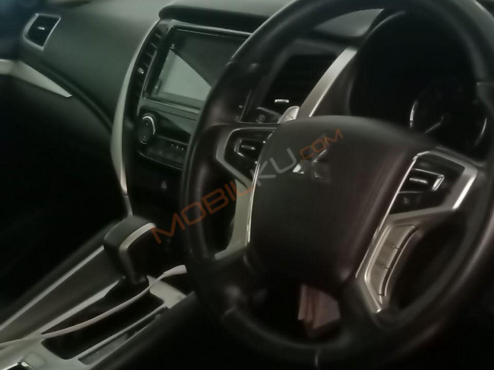 Mobil Mitsubishi Pajero Sport 2019