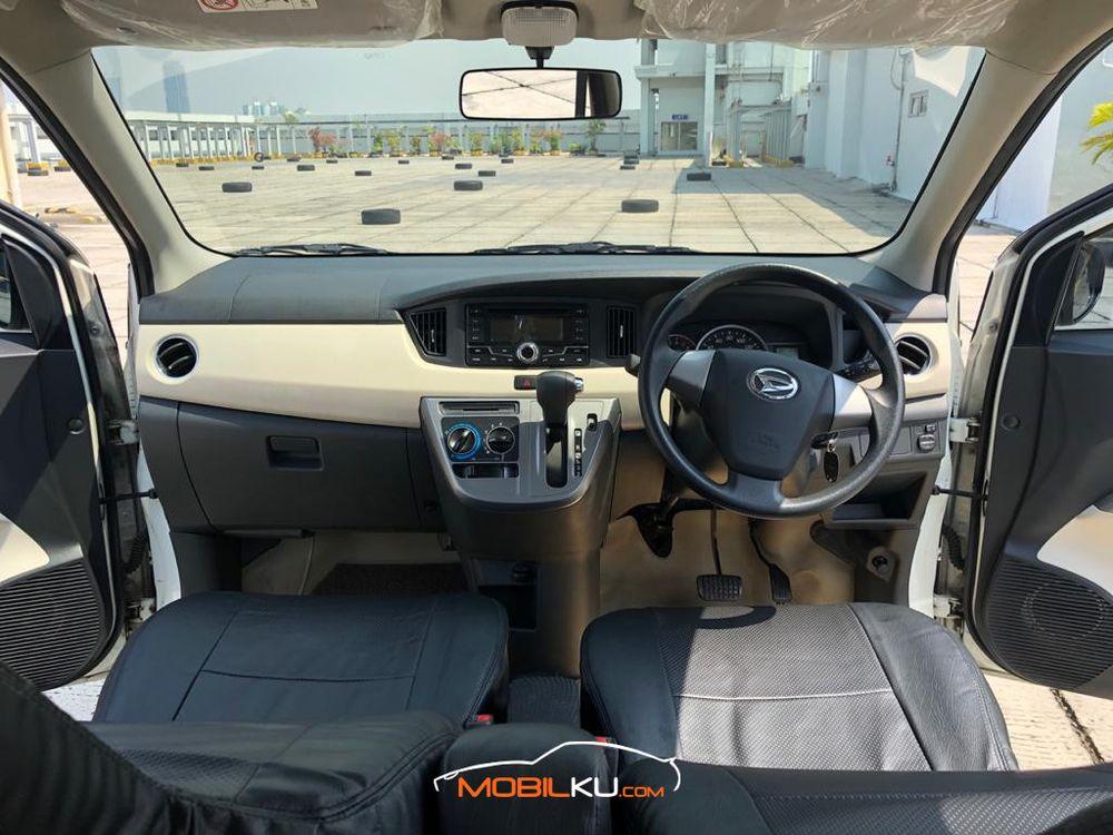 Mobil Daihatsu Sigra 2019