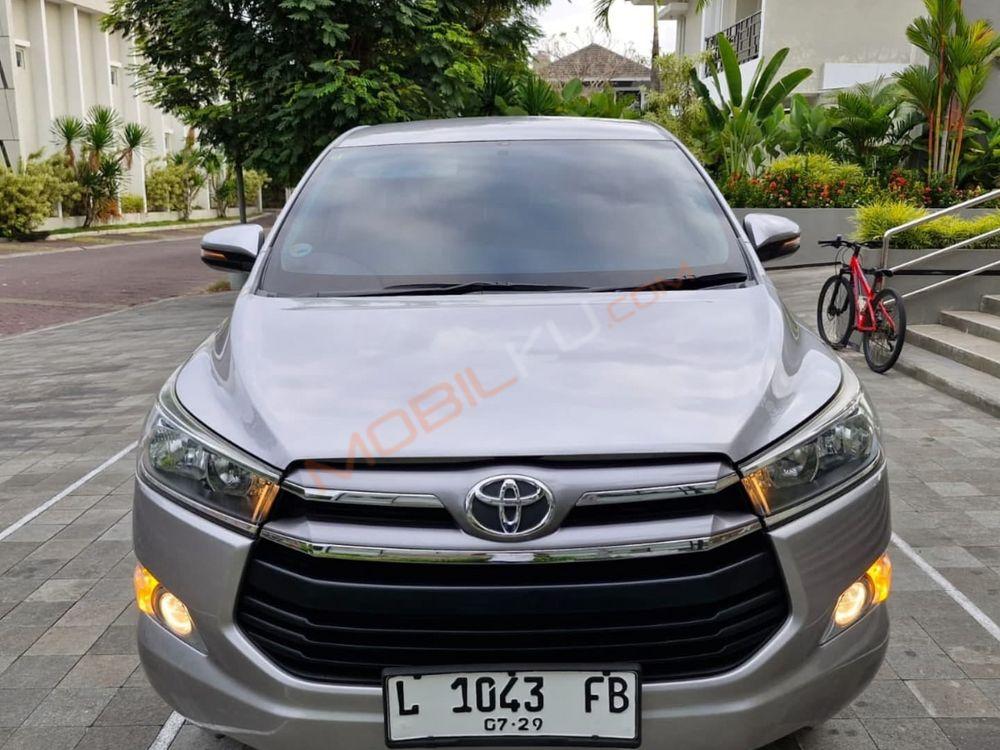 Mobil Toyota Kijang Innova 2019