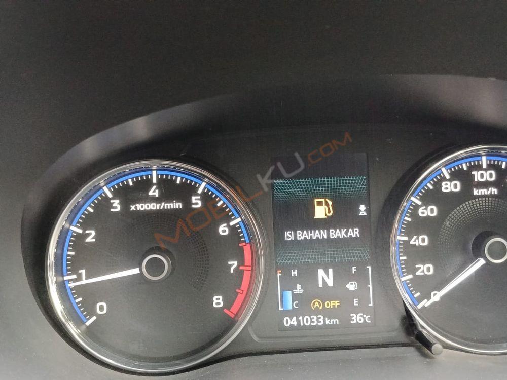 Mobil Toyota Kijang Innova 2020