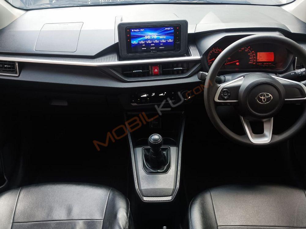 Mobil Toyota Agya 2023