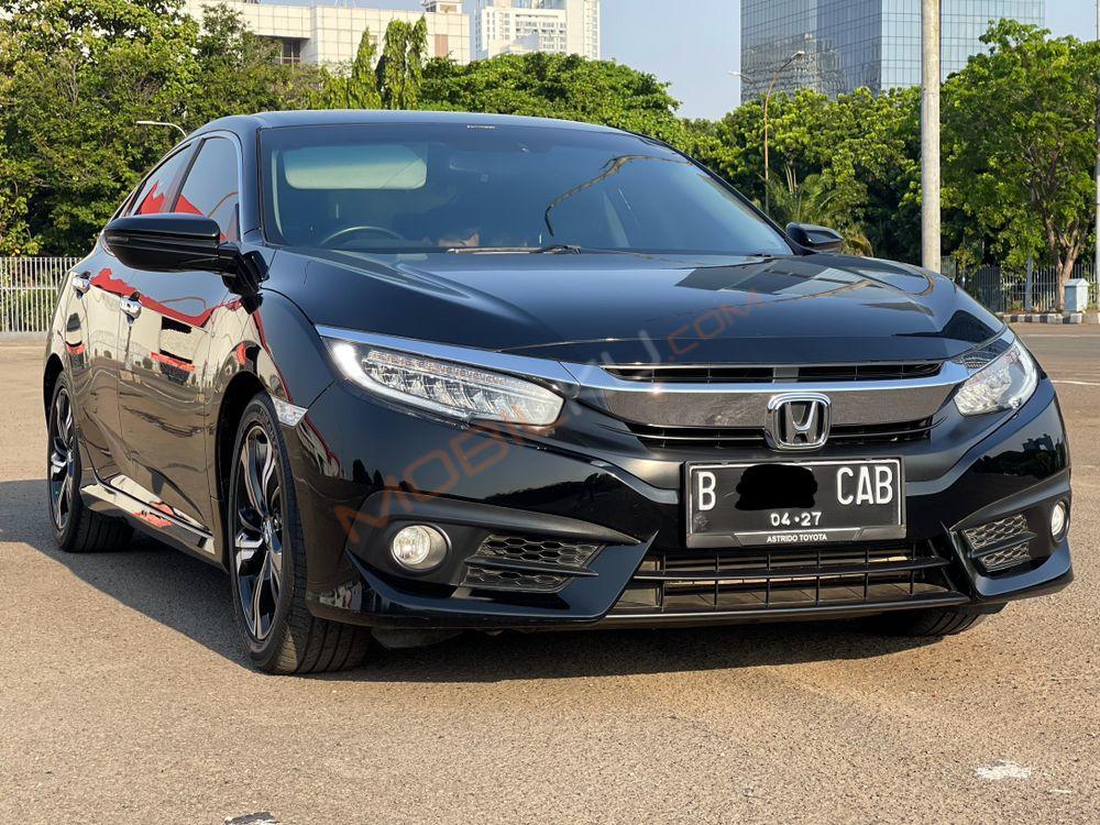 Mobil Honda Civic Sedan 2017
