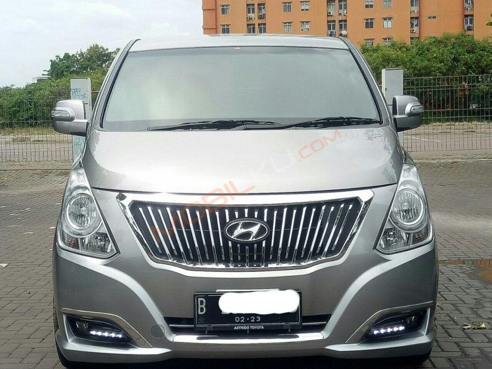 Mobil Hyundai H-1 2018