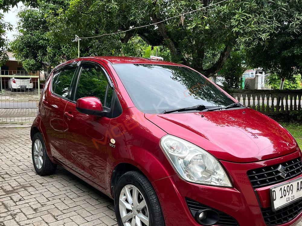 Mobil Suzuki Splash 2013