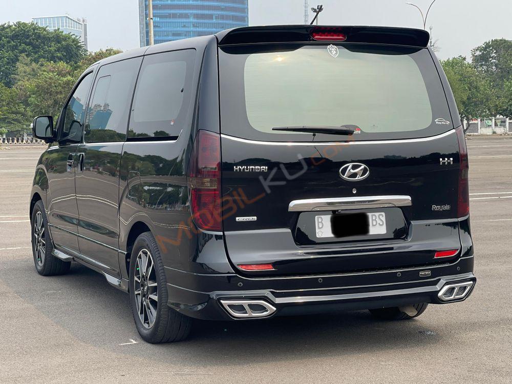 Mobil Hyundai H-1 2018