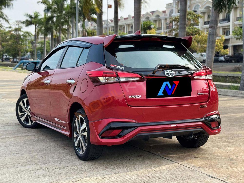 Mobil Toyota Yaris 2018