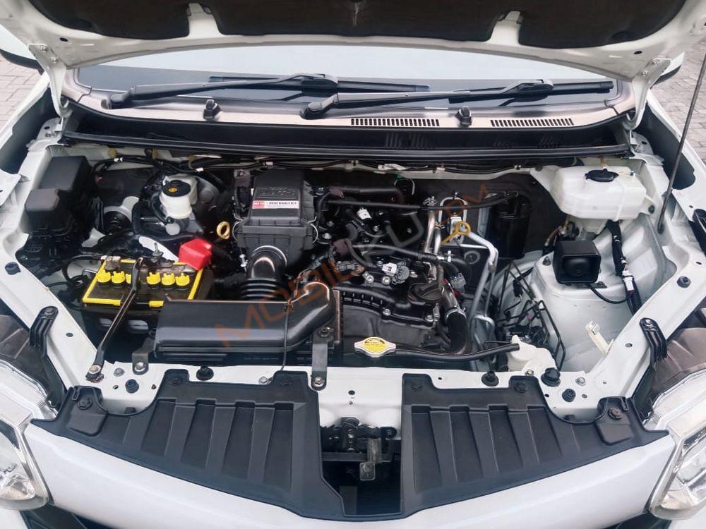 Mobil Toyota Avanza 2017