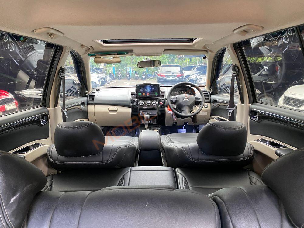 Mobil Mitsubishi Pajero Sport 2013