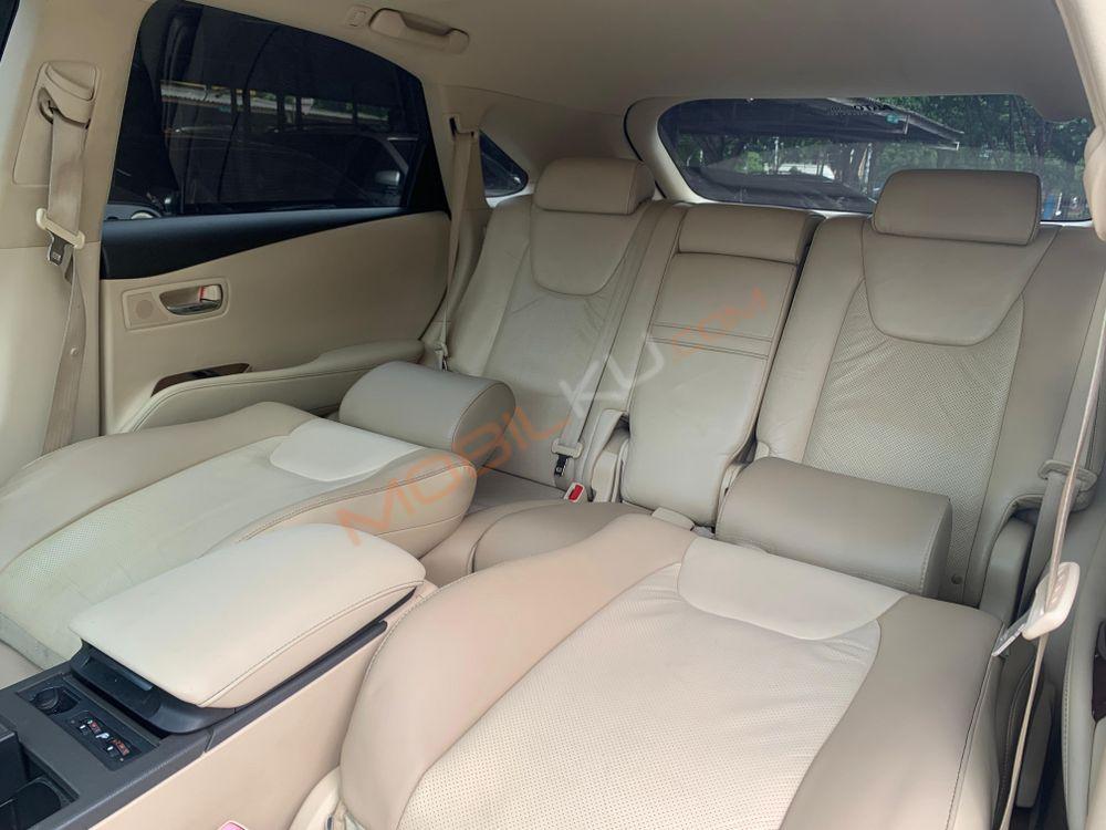 Mobil Lexus RX 2013