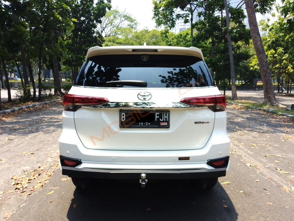 Mobil Toyota Fortuner 2019