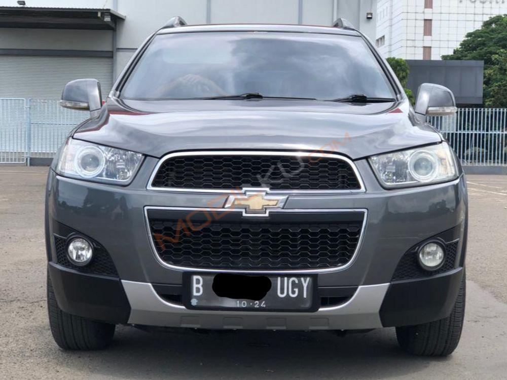 Mobil Chevrolet Captiva 2011