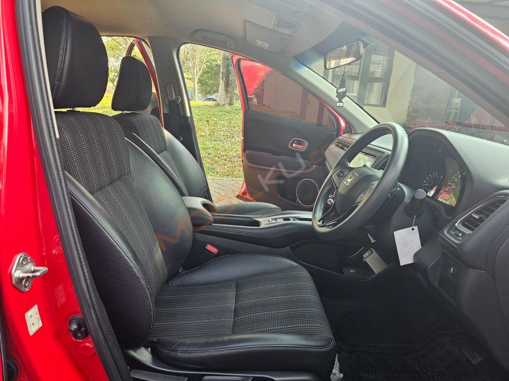 Mobil Honda HR-V 2016