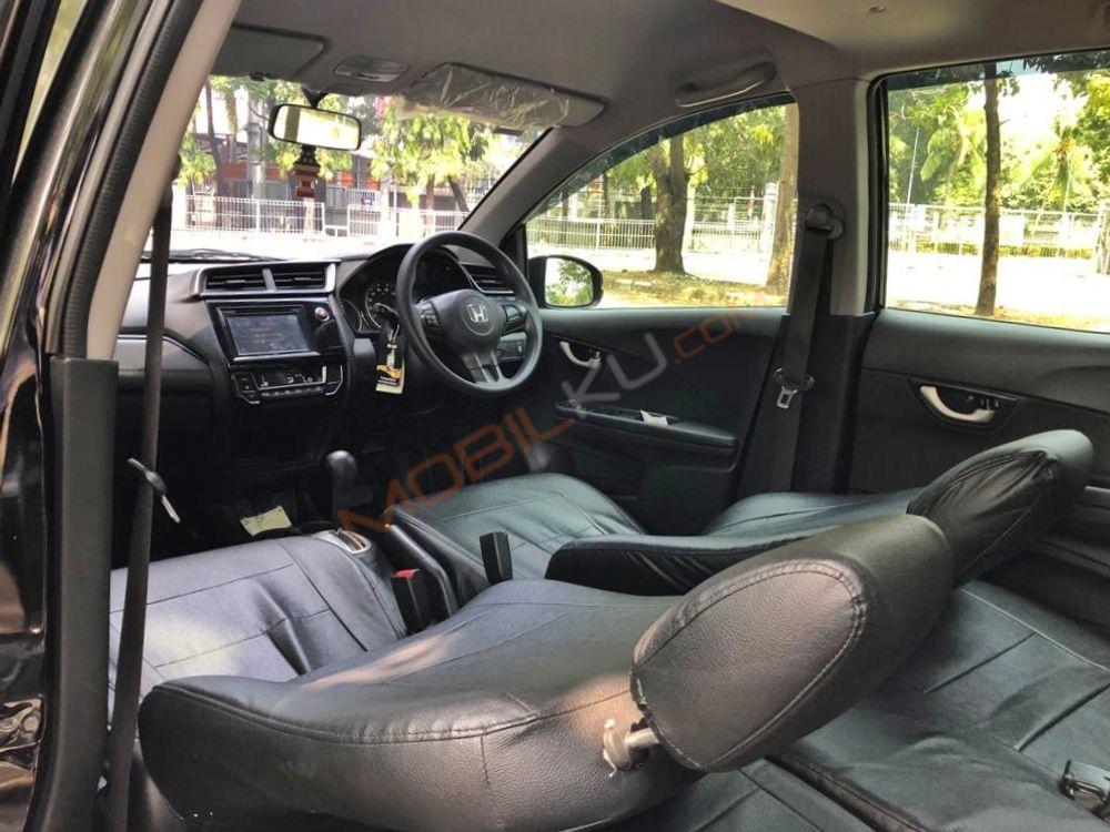 Mobil Honda Mobilio 2017