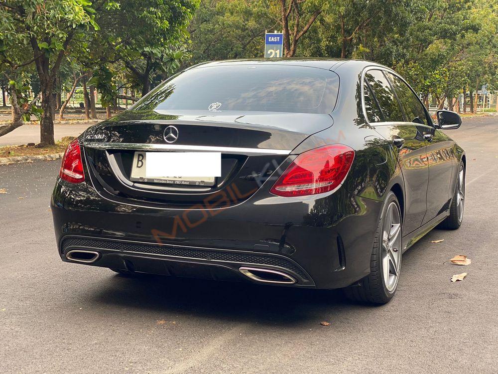 Mobil Mercedes-Benz C-Class 2018
