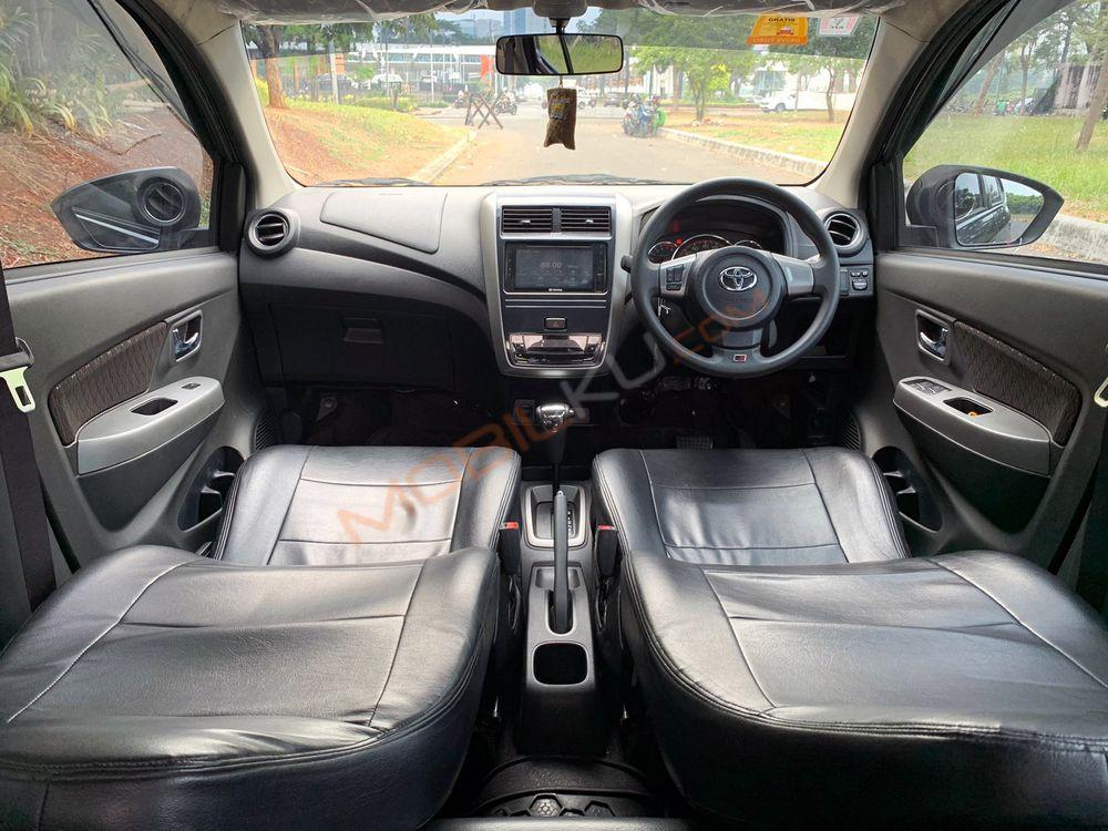 Mobil Toyota Agya 2022