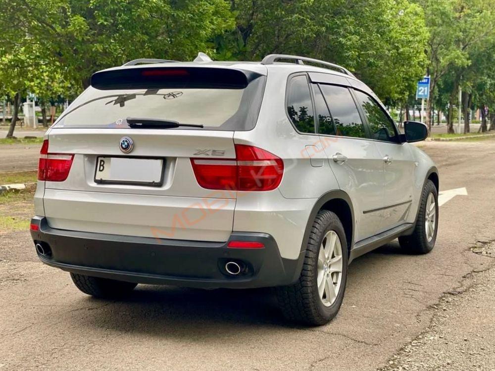 Mobil BMW X5 2008