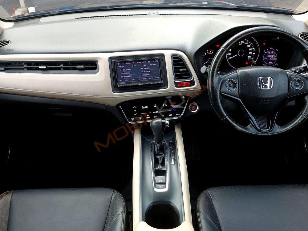 Mobil Honda HR-V 2016