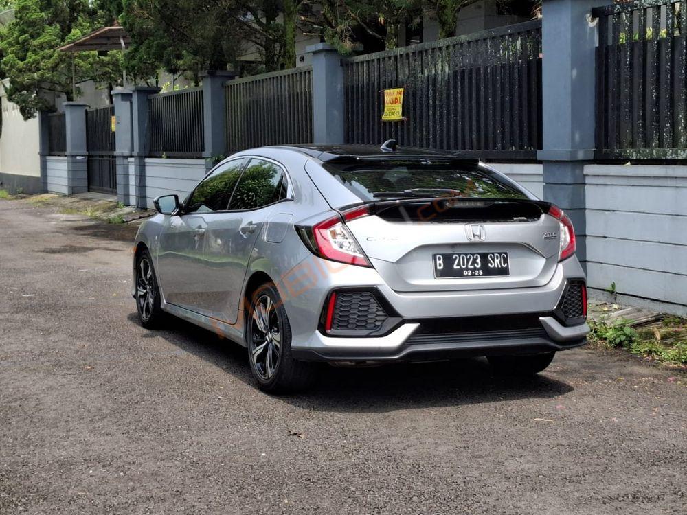 Mobil Honda Civic Hatchback 2019