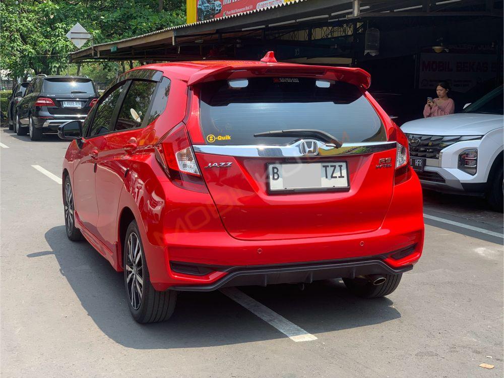 Mobil Honda Jazz 2018