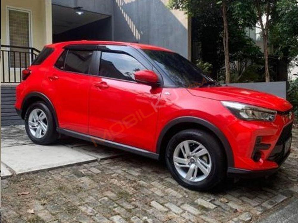Mobil Toyota Raize 2022