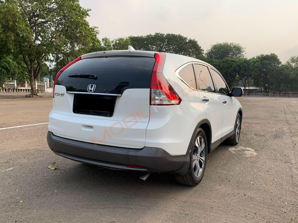 Mobil Honda CR-V 2012