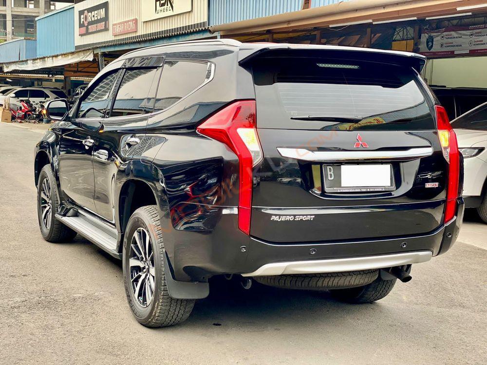 Mobil Mitsubishi Pajero Sport 2017