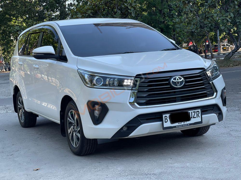 Mobil Toyota Kijang Innova 2022