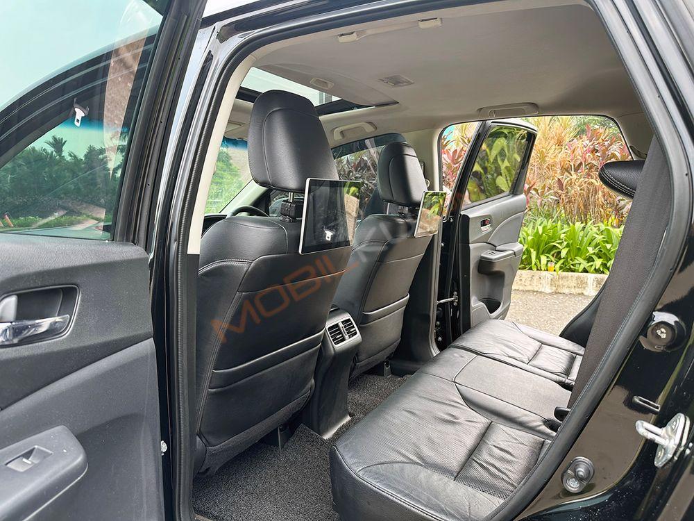 Mobil Honda CR-V 2016