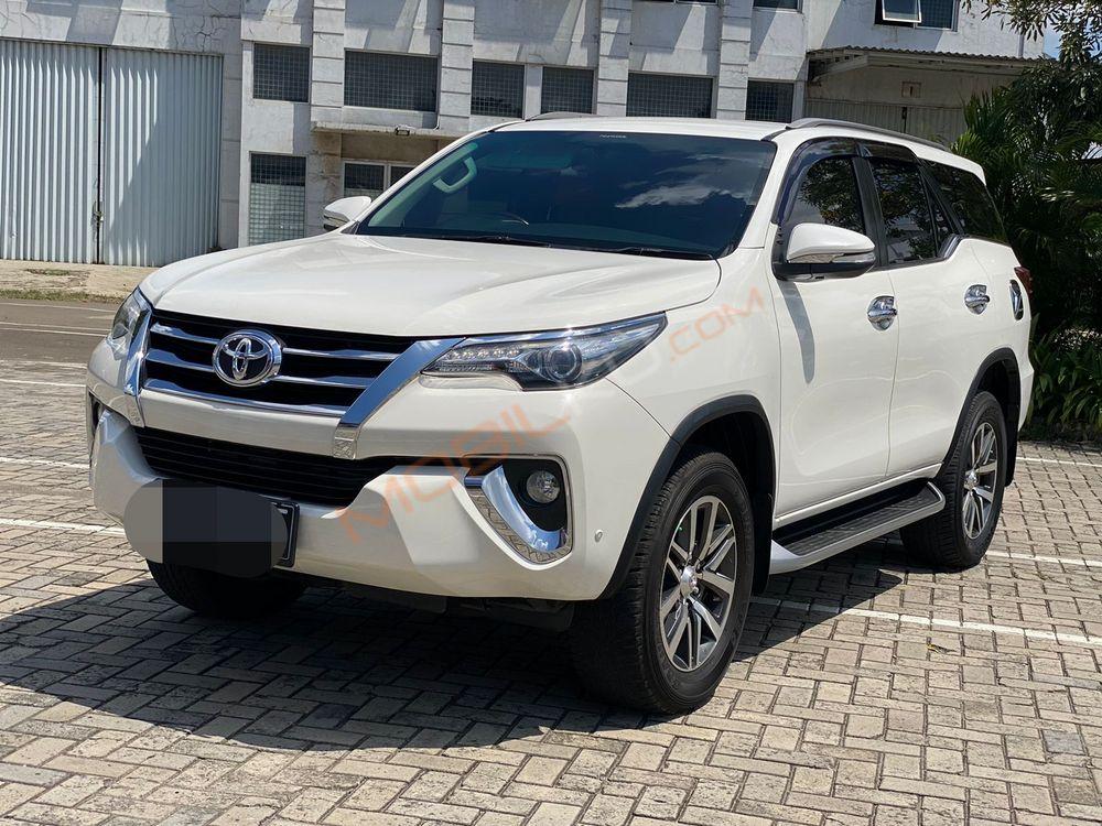 Mobil Toyota Fortuner 2017