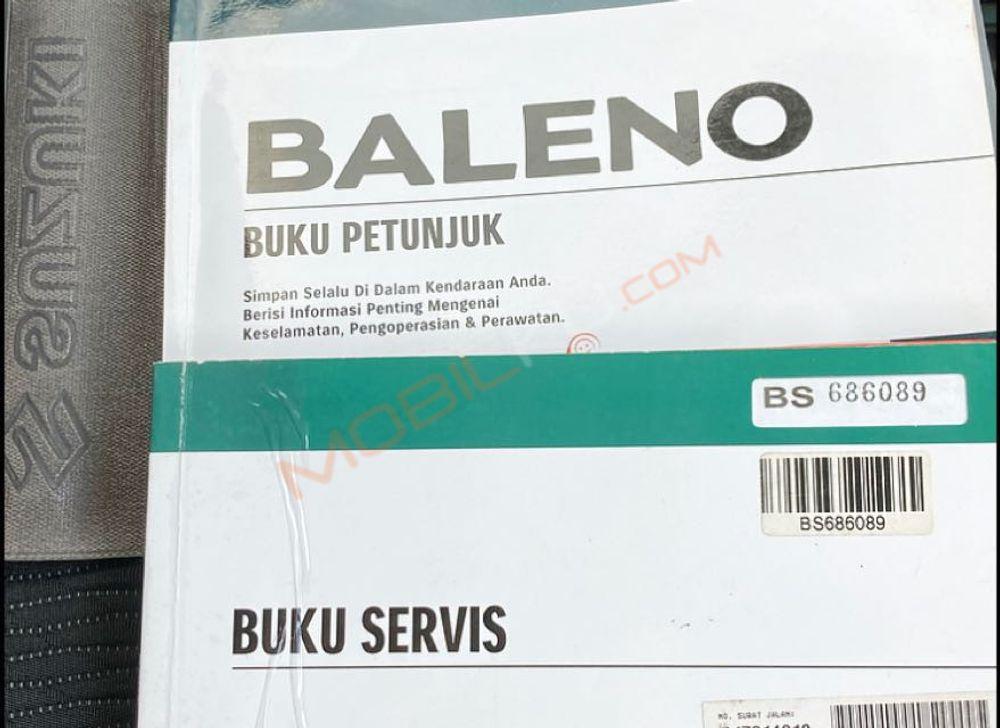 Mobil Suzuki Baleno 2017