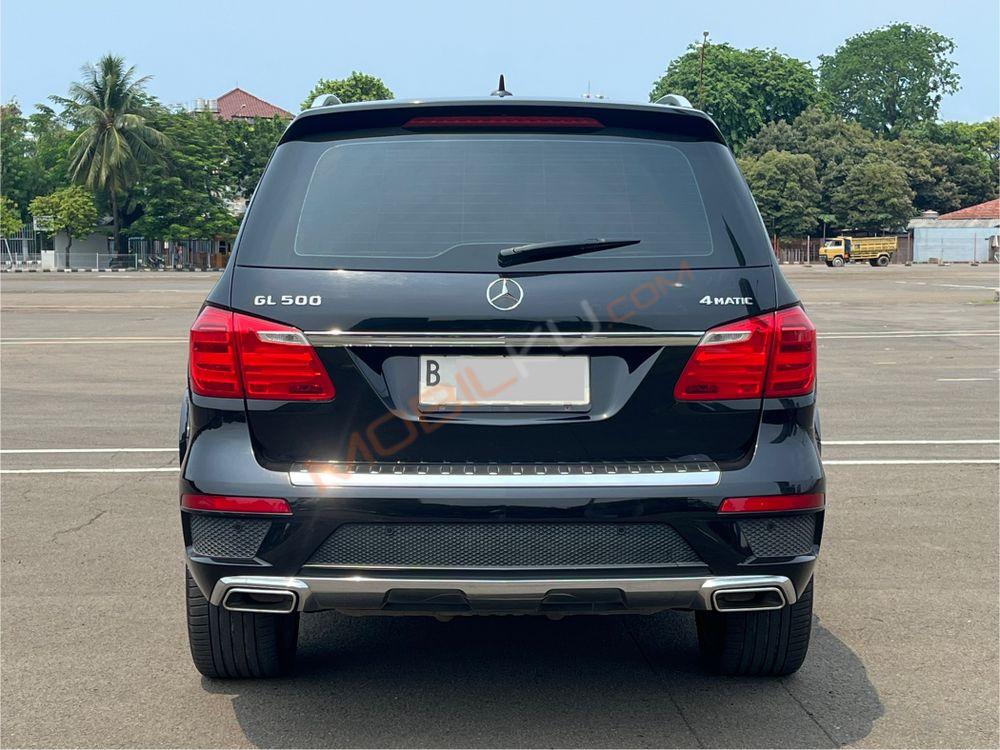 Mobil Mercedes-Benz GL 2014